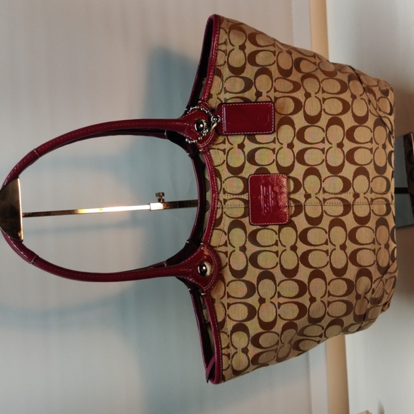 Coach Bleecker Signature Tote Tan & Purple - Picture 1 of 11